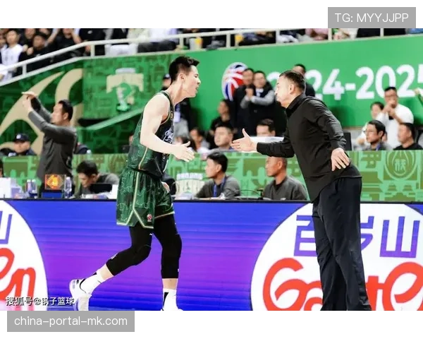 CBA联盟发布公告，针对上一轮比赛中出现的观众投掷杂物事件进行处罚